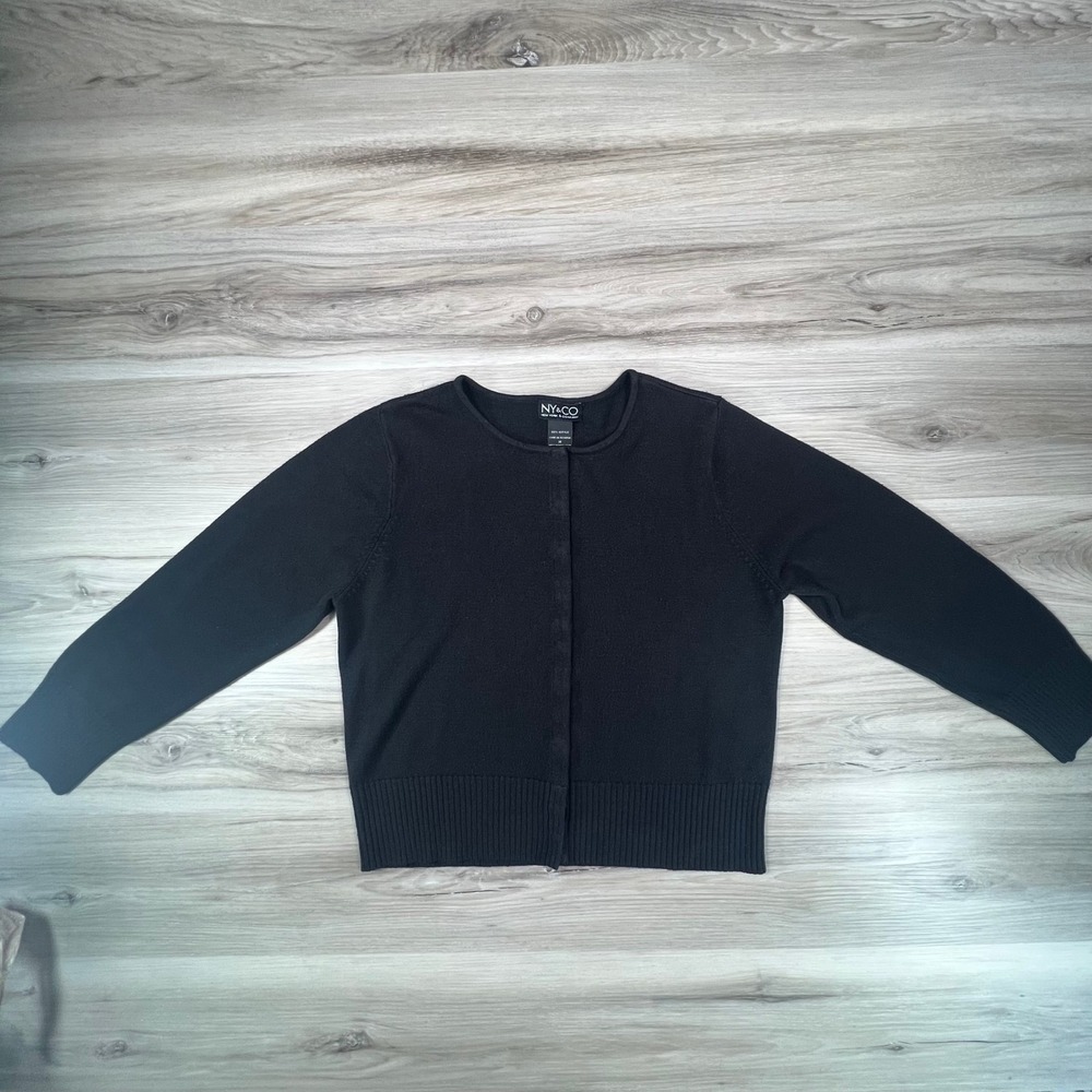 NY Collection Black Cardigan Sweater Women's Size M Button Up Ribbed Hem Acrylic